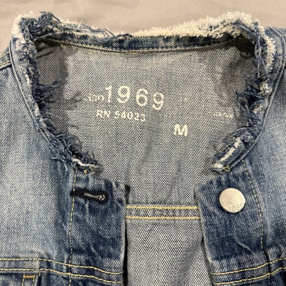 GAP Women's Blue Denim Vest - Medium - Picture 4 of 5